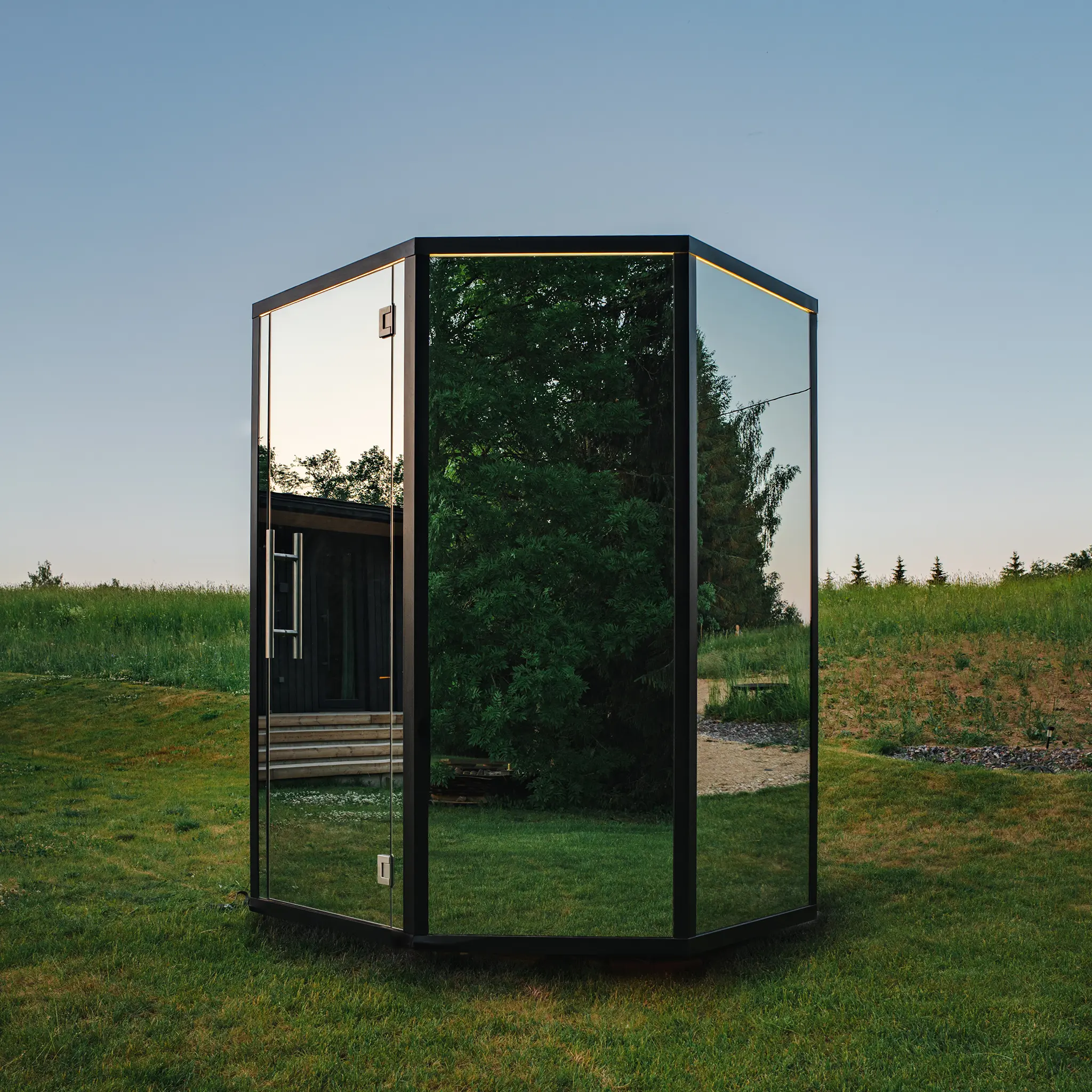 Haljas Hele Single Panoramasauna – Gartensauna für bis zu 7 Personen